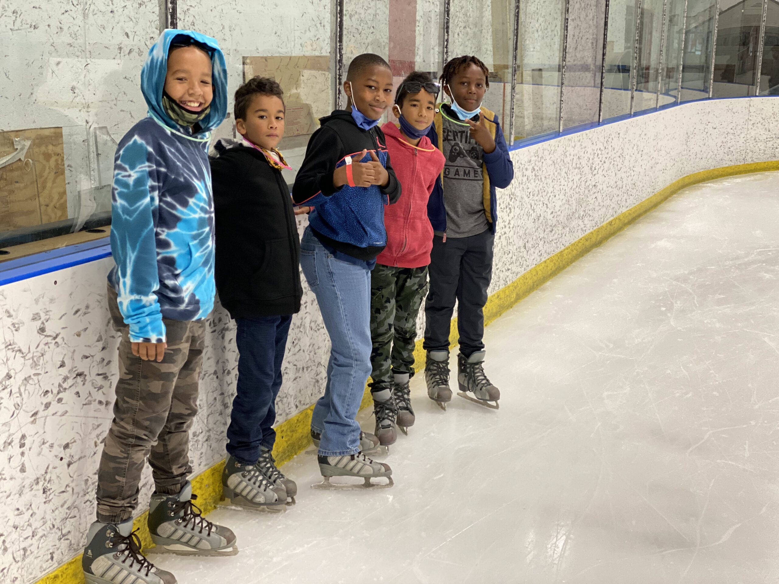 couple ice skating